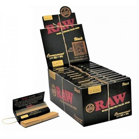 RAW Black Classic Connoisseur Papers with Tips – 78mm vegan rolling papers, 100% chlorine-free, slow-burning, includes filter tips for a smooth smoke.